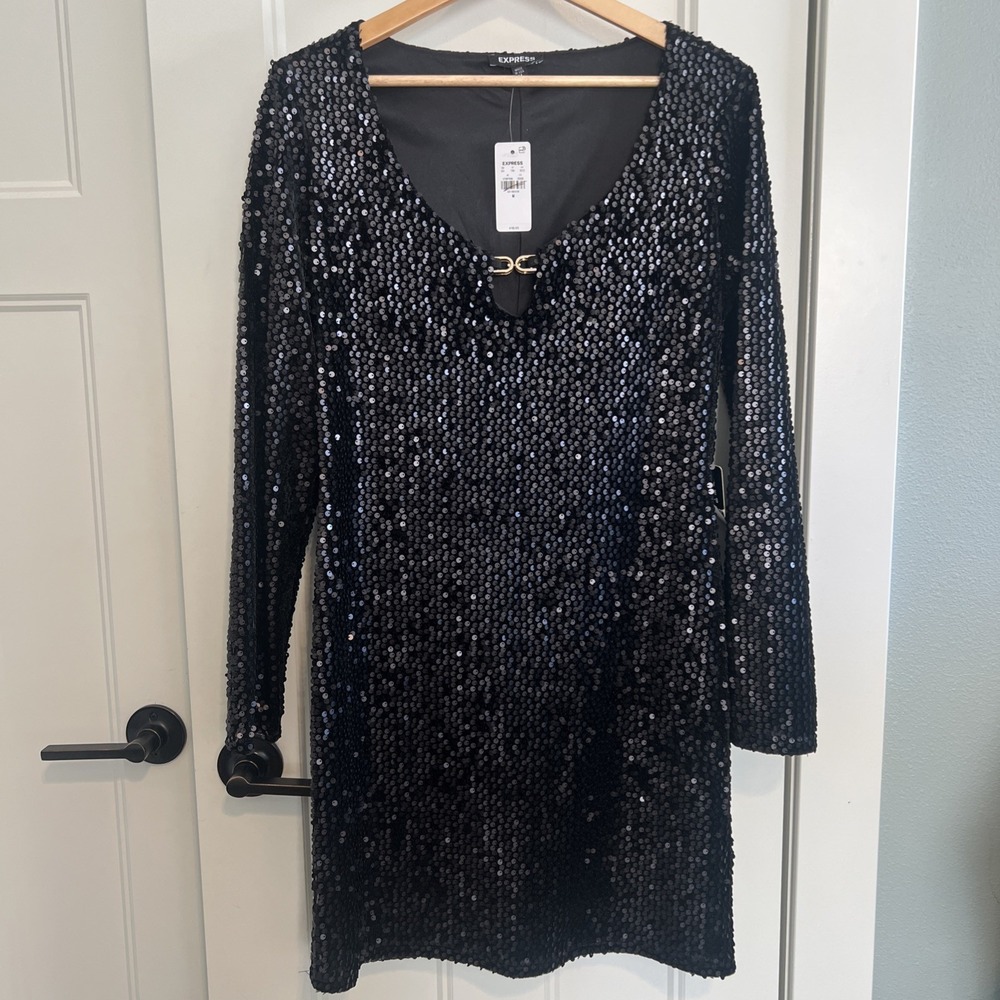 Express Medium ‎ V Neck Sequin Mini Dress With Long Sleeves NEW